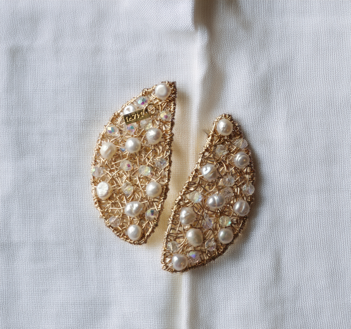 GoldenLattice Cuff Rings – Adjustable Hand-Woven Gold Wire Rings